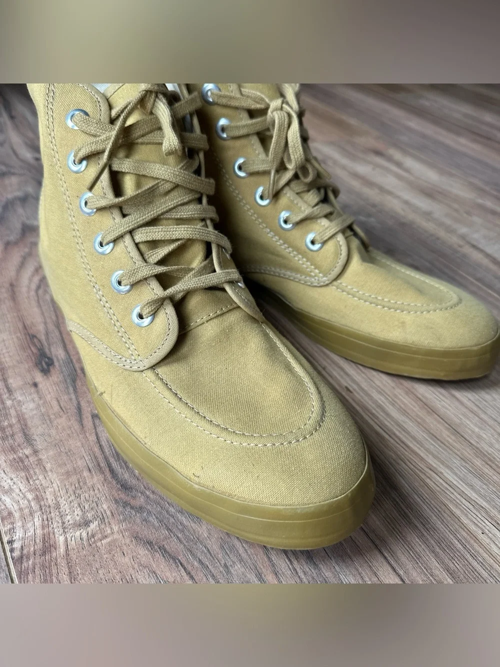 L.L. Bean High Top Canvas Lace Up Chukka Mens Show Boot Size 10.5 Moc Toe Wheat